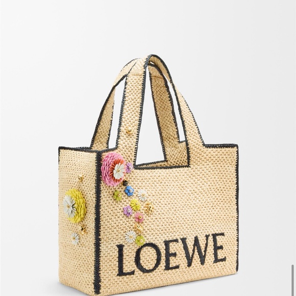 Loewe Green Flower Pin - Picture 2 of 6